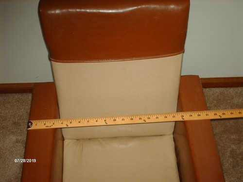 Mid Century Modern  ●  Miniature Child's Recliner  ●  Nice  - Picture 7 of 14