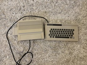 1983 Mattel Intellivision Computer Module & Keyboard - UNTESTED