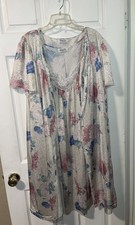 Vanity Fair Floral Nightgown And Robe Set XL/ XXL FLAW