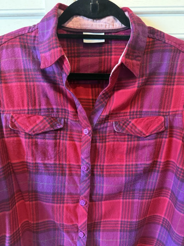 Columbia Mujer Franela Manga Larga con Bolsillo, Rojo Púrpura Cuadros Grande Foto 2 de 4