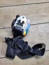 Mercedes-Benz A W176 2017 Sicherheitsgurt vorne A1768600285 TAD18282