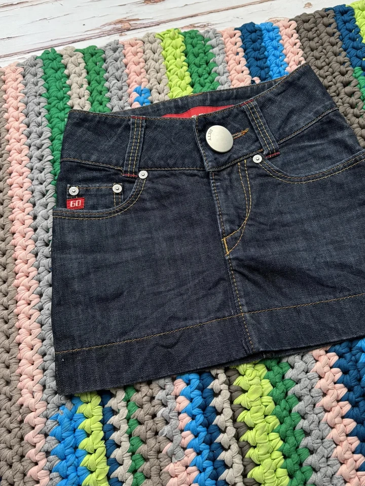 Винтажная женская мини-юбка Miss Sixty размер XS - Изображение 2 из 4