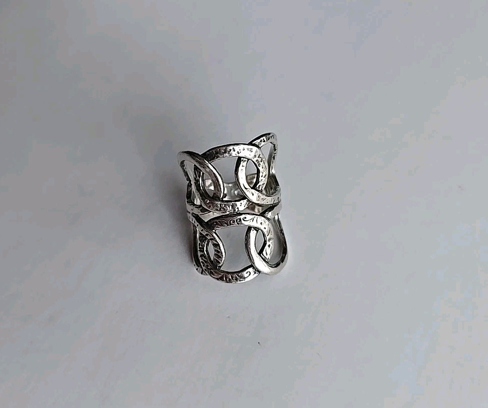 Sterling Ring Interlocking Circles Marked 925 Isr… - image 2