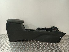 84636J7000 MITTELKONSOLE / 1237593 FÜR KIA CEED *