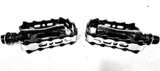 Bicycle Pedals (Wellgo Platform Pedals)
