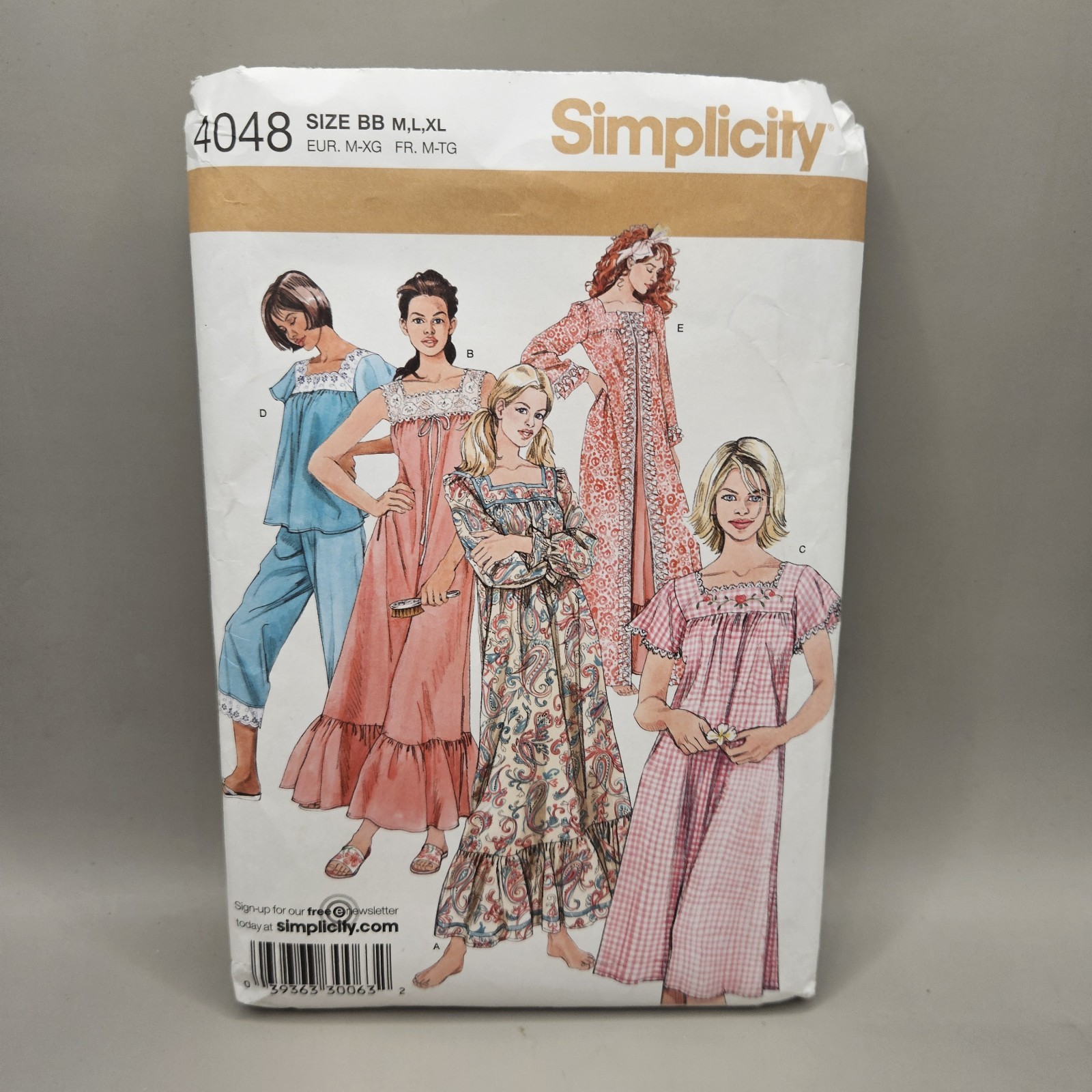 Nightgown in 2 Lengths, Robe, Pajamas Simplicity Pattern 4048 Sizes M L XL