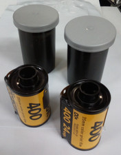 2 ROLLS Kodak Ultramax 400 135-24Color Film AS PICTURED - OUTDATED 02/2010