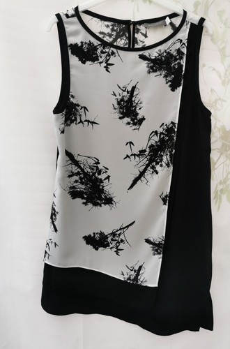 Como Nuevo Top de Terciopelo Damas Talla 12 Negro Blanco Gris Floral Túnica Sin Mangas Cuello Redondo - Imagen 24 de 24