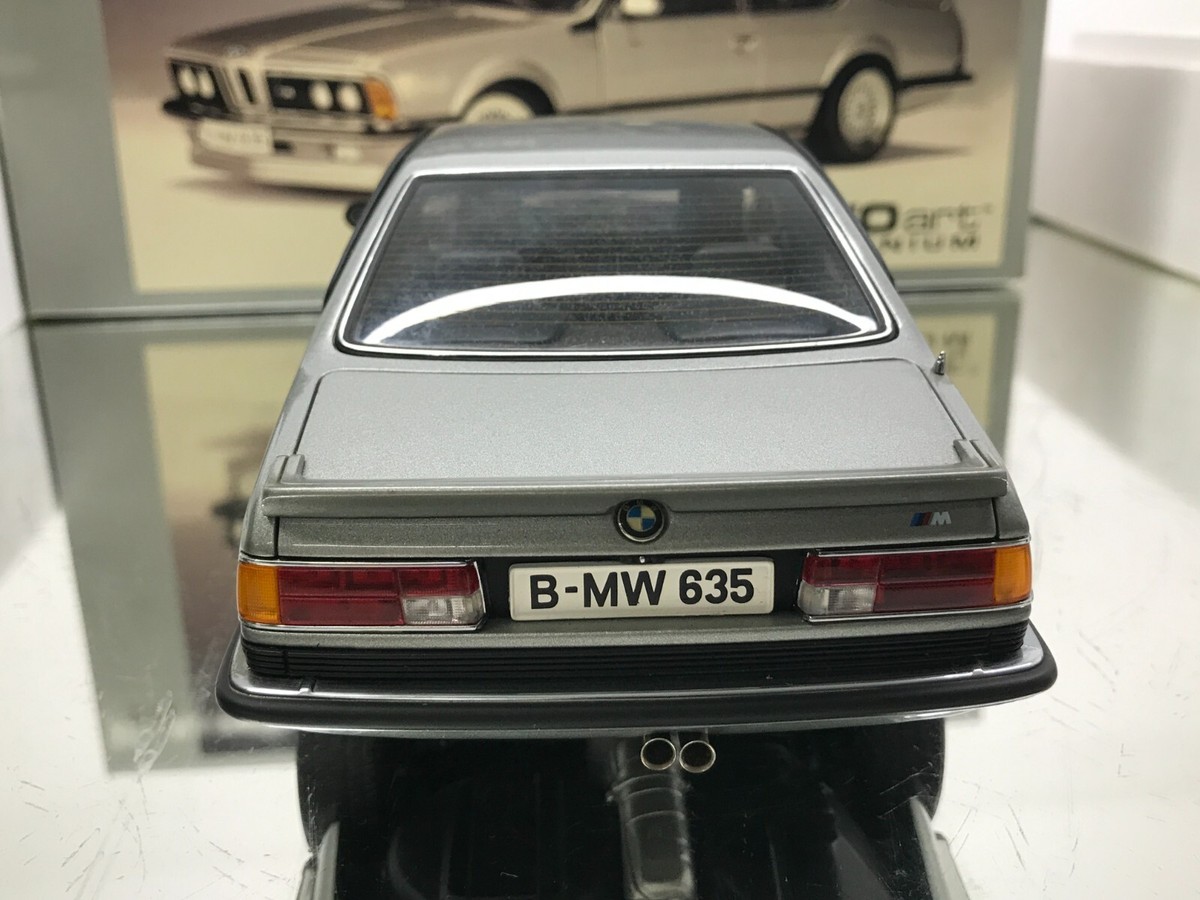 AUTOART 70526 BMW E24 M635CSI -LACHS SILVER METALLIC 1:18 rare