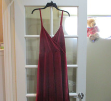 SHEIN Curve 1XL NWOT Burgundy Red velour A line flare dress spaghetti strap