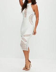 robe dentelle missguided