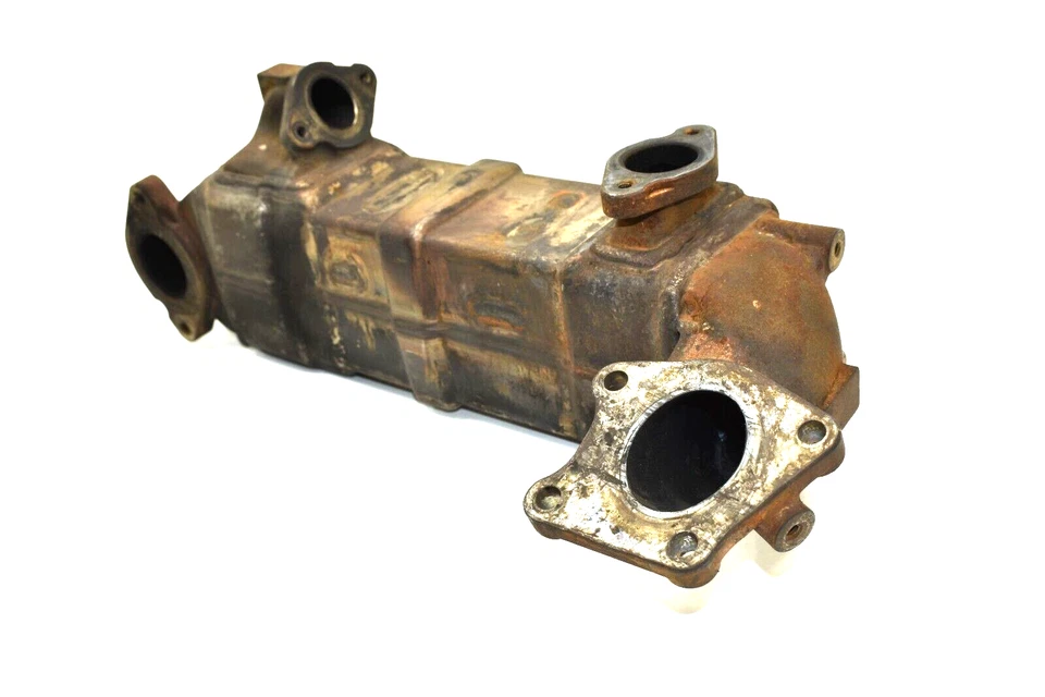 Chevrolet Silverado 2500HD 2017-2023 OE 6,6 L diésel enfriador EGR recirculación de gas Foto 4 de 4