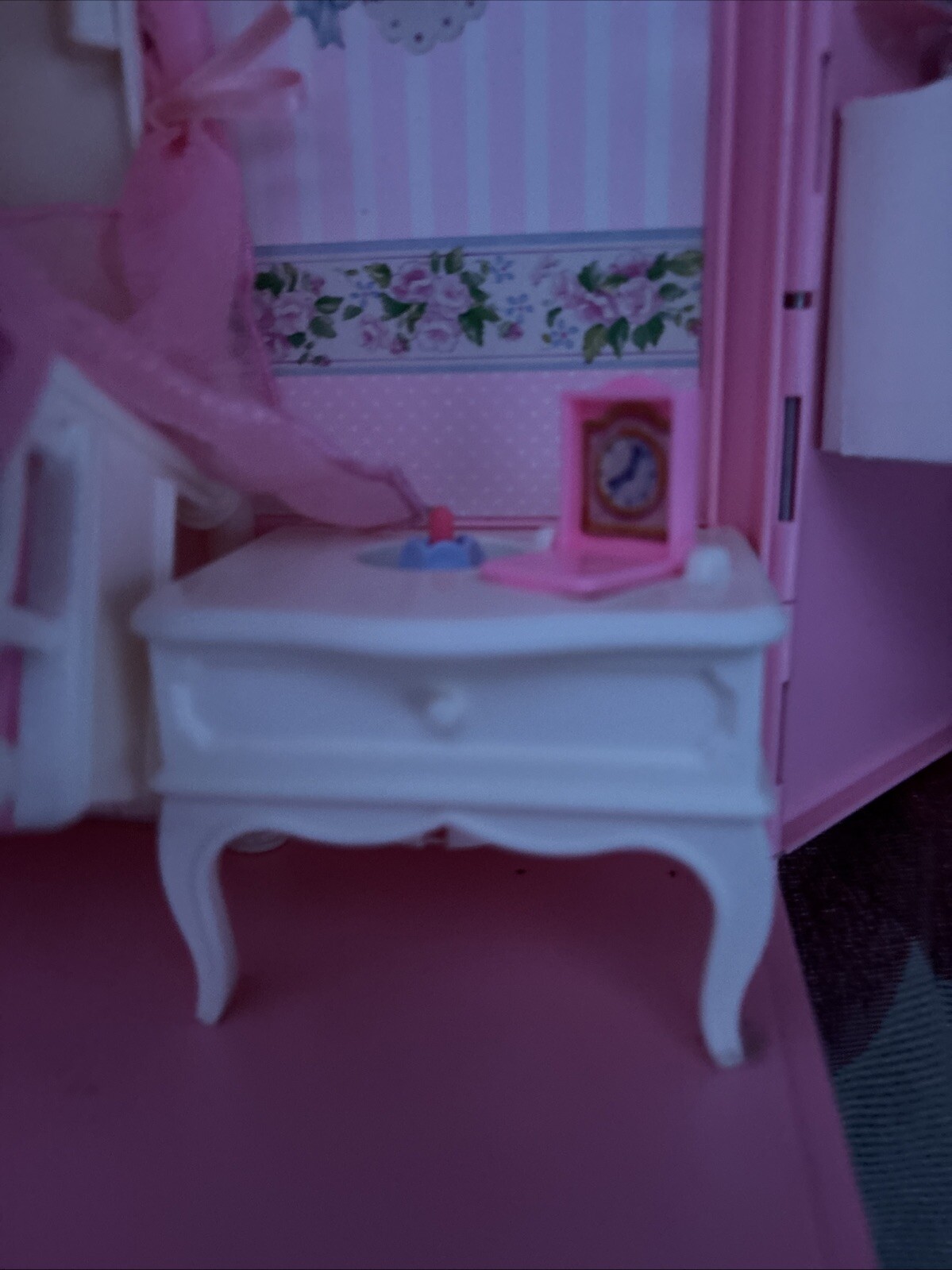 Picture 7 of 12