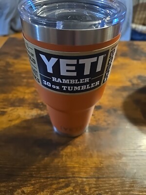 YETI RAMBLER 30 TUMBLER Coral NEW WITH MAGSLIDER LID