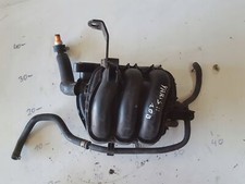 TOYOTA YARIS II 2 0611 1,0 B Ansaugkrümmer / AU 18366