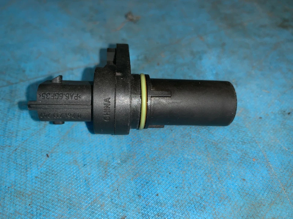 Sensor de posición del cigüeñal Cadillac STS CRX DTX 2007 12582652 Foto 2 de 4