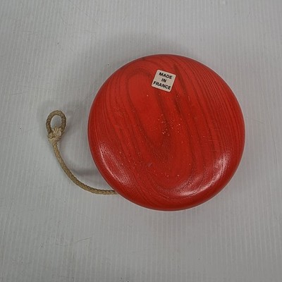 Vintage Red Wooden YOYO 4.5'' Diameter Made In France
