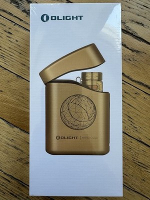 【限定品】オーライト Baton4 Premium Edition 真鍮 Olight Baton 4 Premium Edition (Limited Edition) (Brass Wireframe
