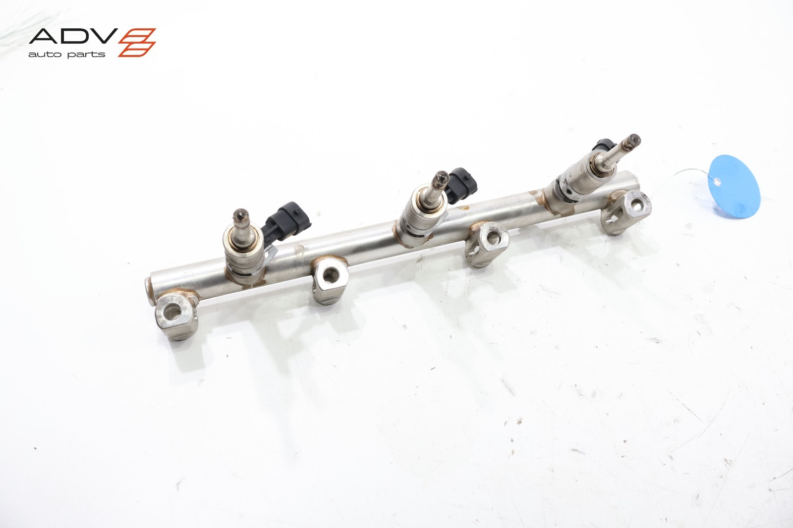 2014-20 MASERATI GHIBLI 3.0L ENGINE RIGHT FUEL DISTRIBUTOR RAIL & INJECTORS OEM