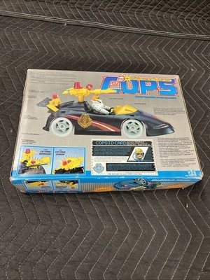 C.O.P.S. N CROOKS Blister Highway Intrépide Hasbro