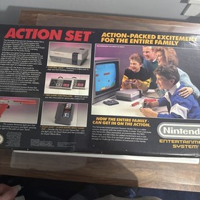 Nintendo NES Action Set Gray Zapper Version - Empty Box with foam & extras  Read