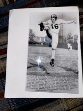 1951 NCAA FOOTBALL PHOTO FRANK GIFFORD USC NFL UNIVERSITY SOUTHERN CALIFORNIA