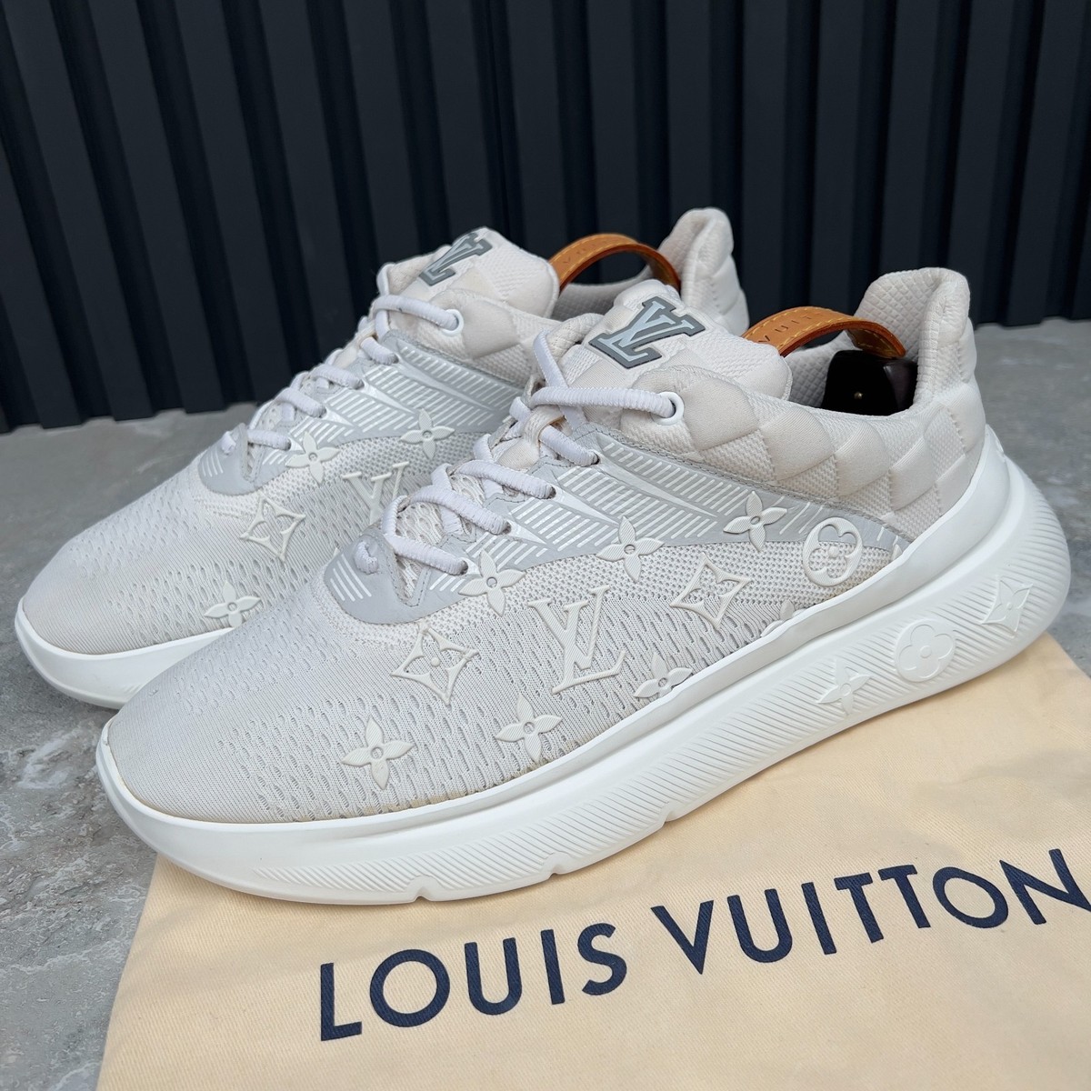 RRP $1140 Louis Vuitton Show Up Mesh Sneakers 8.5 LV or 9.5 US or 