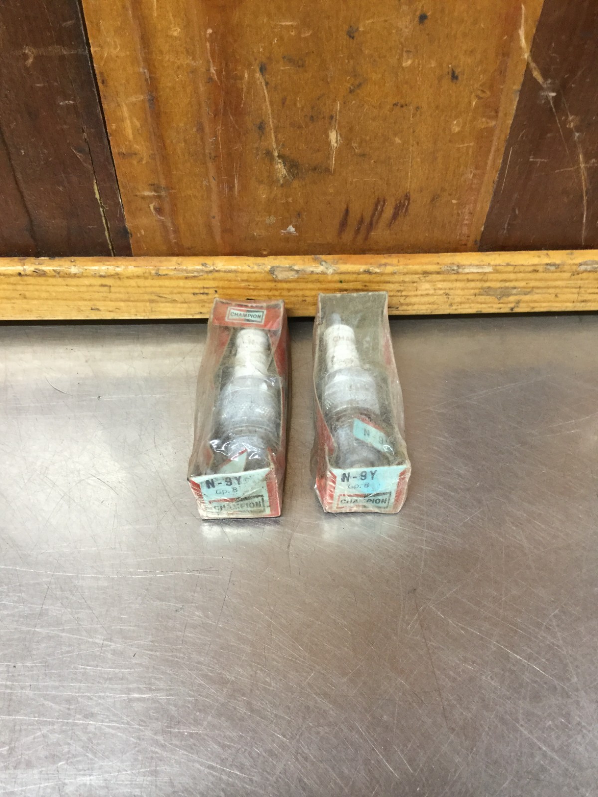 NOS Champion Spark Plugs x2. #N-9Y. Used. KQ592