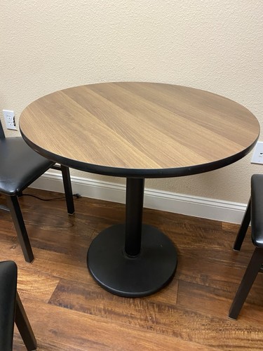 Round Table Set with 3 Black Chairs, Dining Furniture for 3