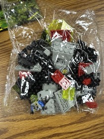 Lego 6900 / 6999 Space UFO CYBER SAUCER Complete w/manual, No Box - Sealed Bags!