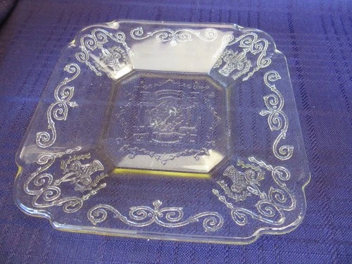 4-Indiana Glass LORAIN Basket Yellow Depression Glass 5 1/2" Sherbet, Tea Plates
