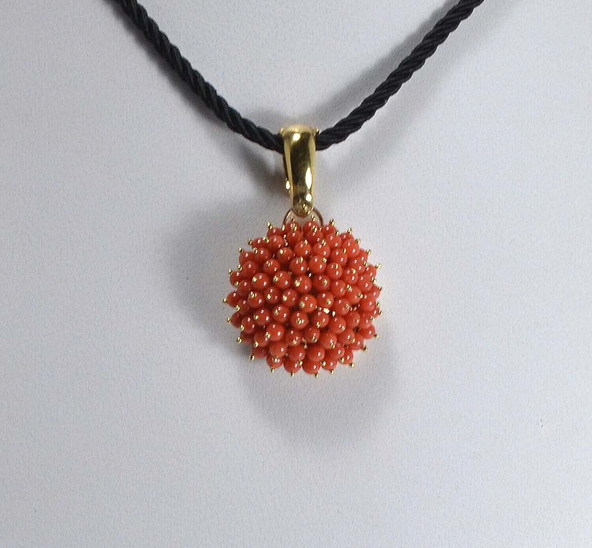 Collier de Perles de Corail – Benoit Joaillier
