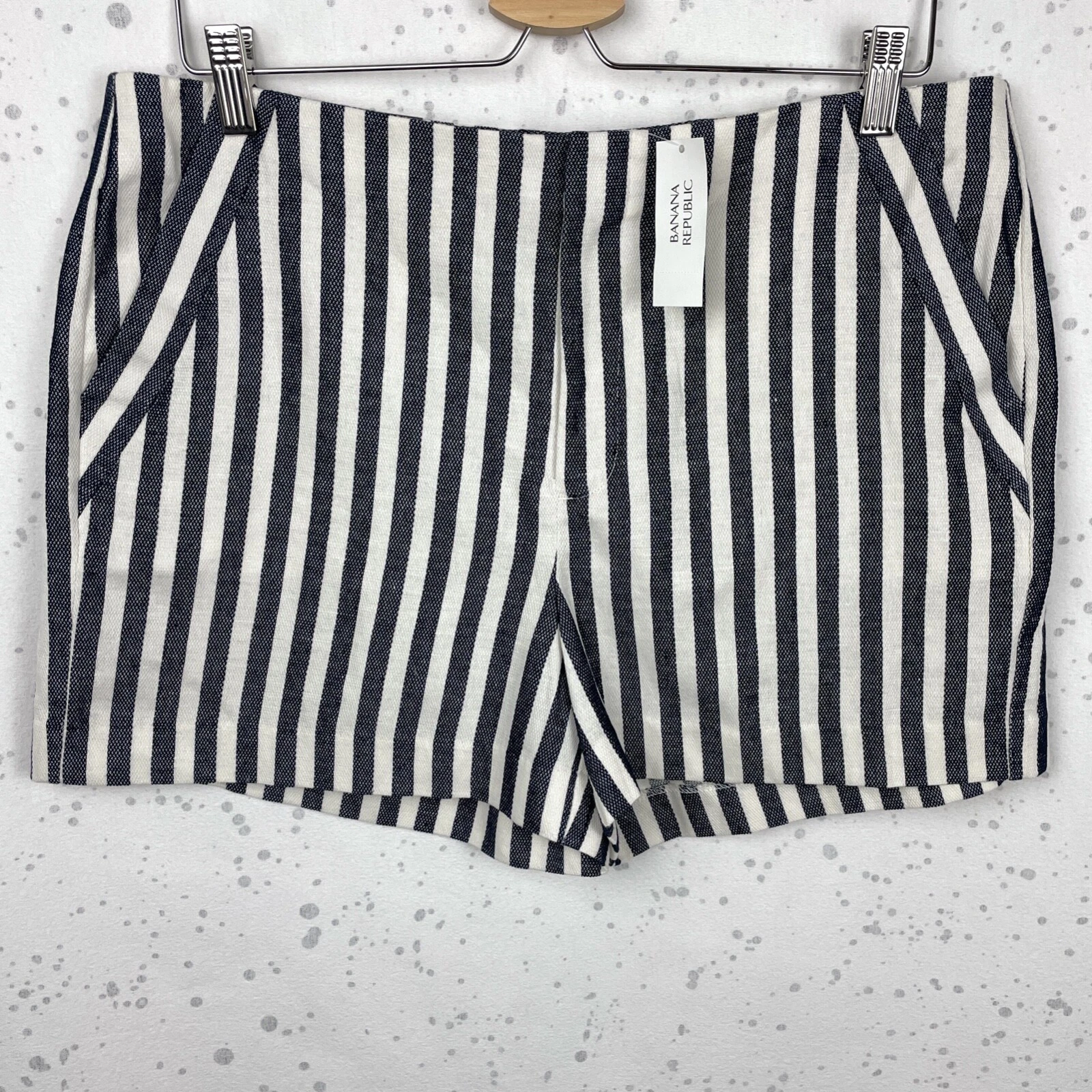 Banana Republic Factory Shorts Women's Size 12 Striped Cotton Linen NWT