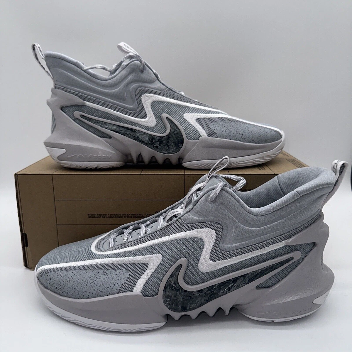 Zoom 2k wolf grey white dark store grey