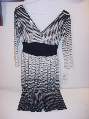 NWT CUTE MAGGY LONDON DRESS PETITES PETITE SIZE 2P