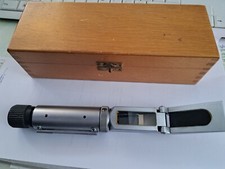 TESTROE - Atago  Refraktometer, in Holzbox, gebraucht, aber Top Zustand