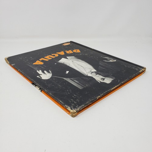 Dracula by Ian Thorne (Crestwood House Monsters, 1977, HC, Illus, Ex-Lib) - Picture 4 of 10