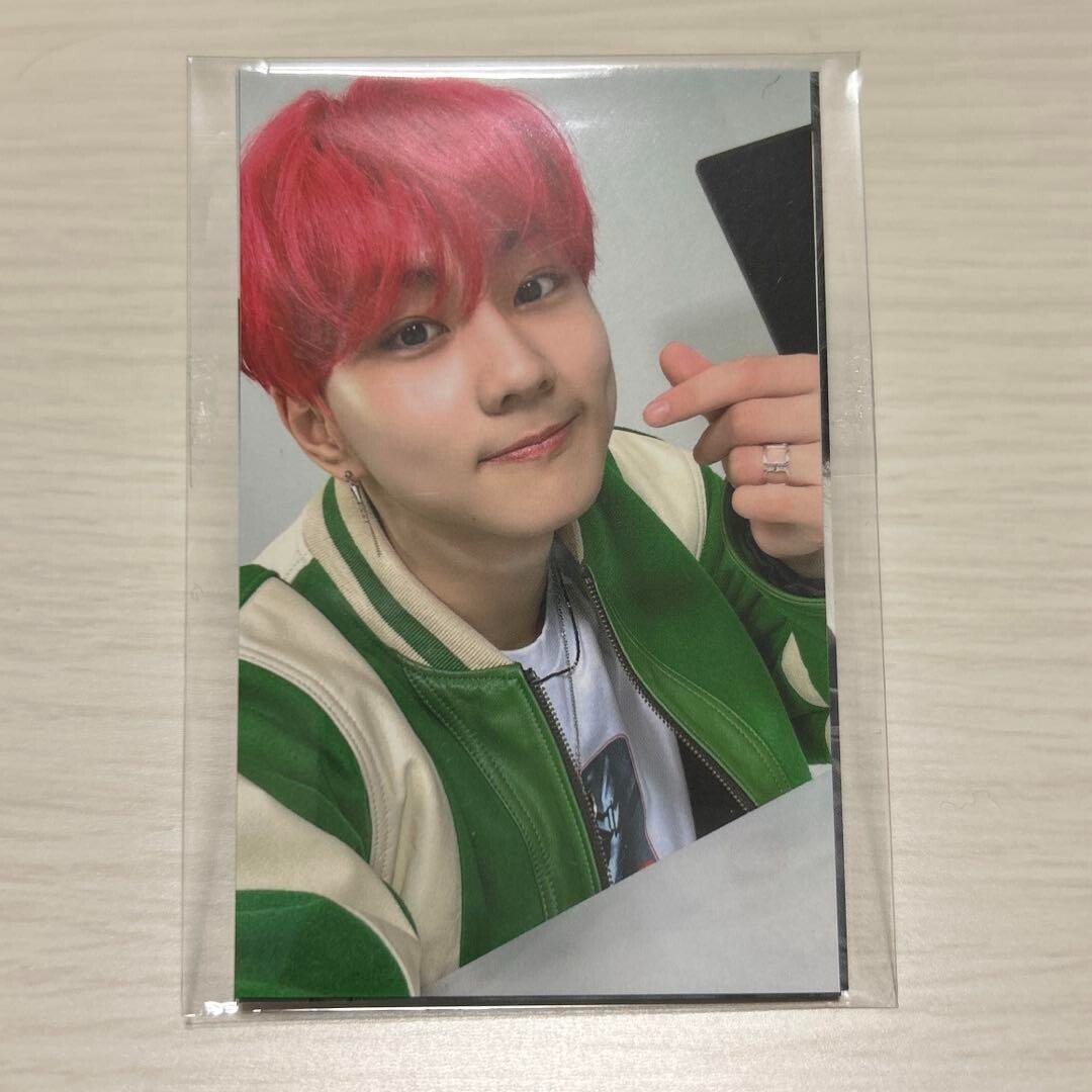 ENHYPEN World Tour MANIFESTO Zip-Up Hoodie M Size With Photo Card