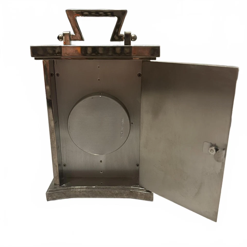 Reloj de mesa o sobremesa cuadrado tradicional plateado Movado vintage Foto 4 de 4