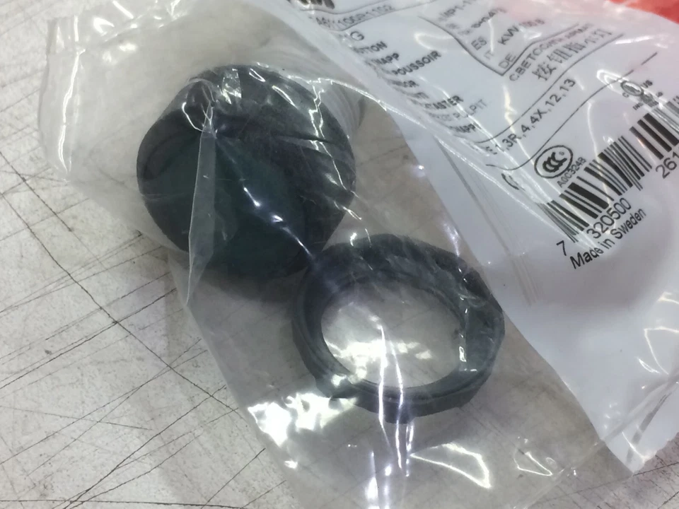 ABB MP1-11G Modular Series Green Push Button Head Momentary 22mm Cutout - Image 3 of 4