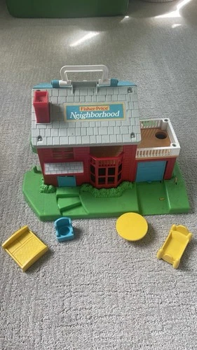 Vintage 1980s Fisher Price Little People Neighborhood #2551 Playset Toy House