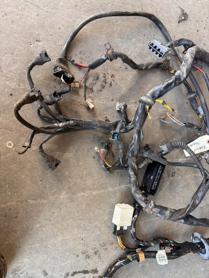 1986-1993 Volvo 240 244 245 B230F Engine Bay Wiring Harness 2.3L OEM #4970E - Image 4 of 4