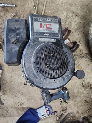 #ad 95 Model Briggs amp; Stratton 12.5 HP Engine $300.00