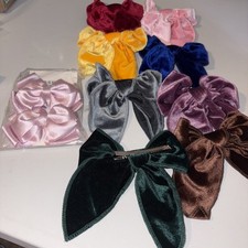 Eight Pack Big Velvet Bow  s Hair Clips, Metal Clips Brand New In The Package 2