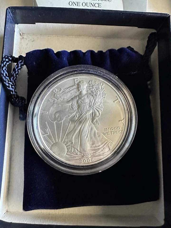 (Juego de 3) 2006/07/08 West Point American Silver Eagles bruñido sin circular Foto 4 de 4