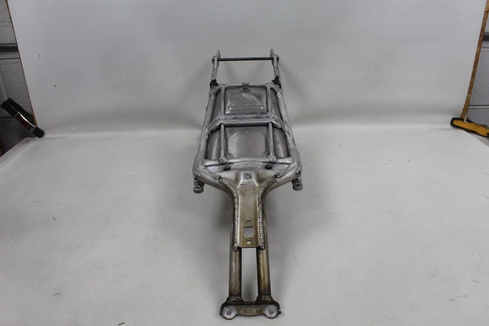 Marco de subchasis trasero Aprilia SXV 450 SXV450 06-07 OEM #1 AP9100065 ¡BONITO! Foto 4 de 4