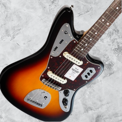 Fender Made in Japan Traditional 60s Jaguar 3-Color Sunburst