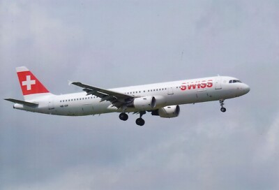 33187/ Foto   AIRBUS A321   SWISS   HB-IOF   Berlin-Schönefeld