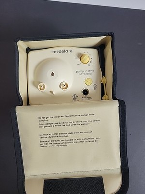 Medela Pump-In-Style Advanced Double Breast Pump With Case No AC Adapter 