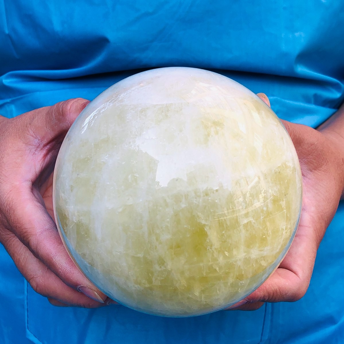 2250G Natural Yellow Crystal Ball Quartz Crystal Sphere Mineral Specimen 2535